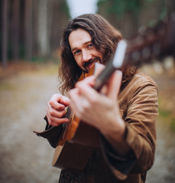 Audio inclusive gig featuring Sophie Wright and Adam Beattie